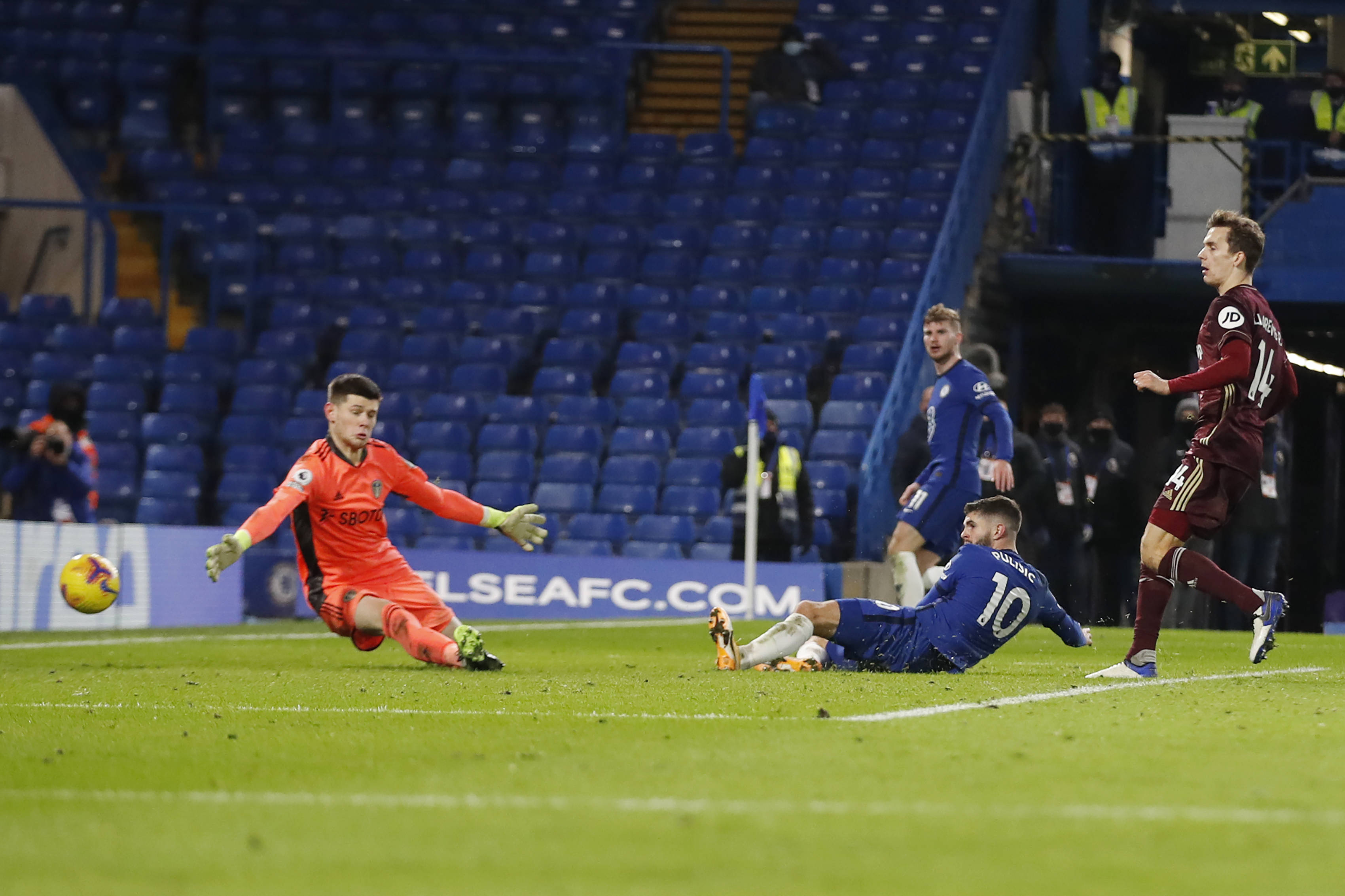 时刻不懈地 时刻不懈地