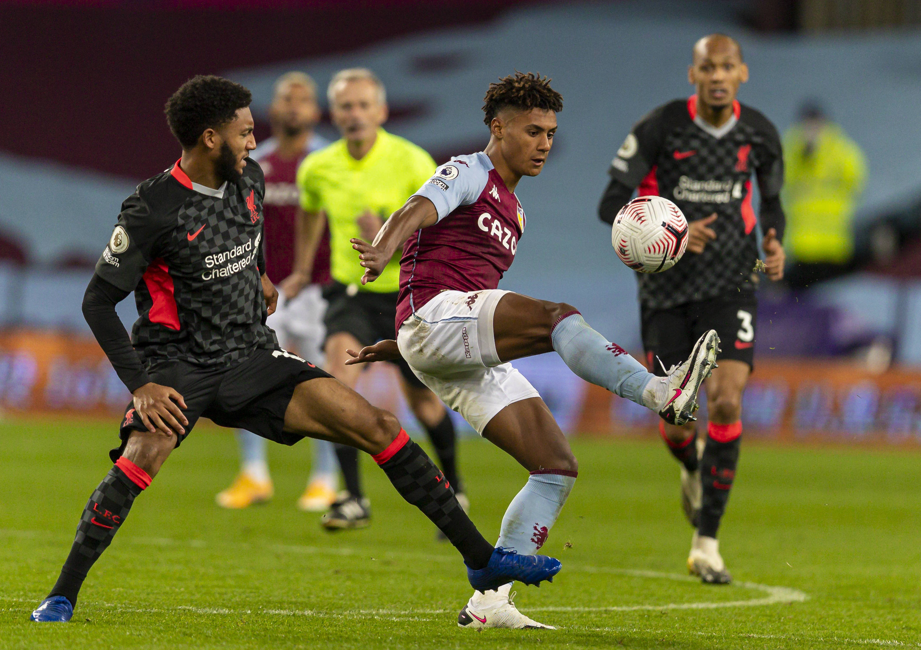 姆斯与约基 姆斯与约基